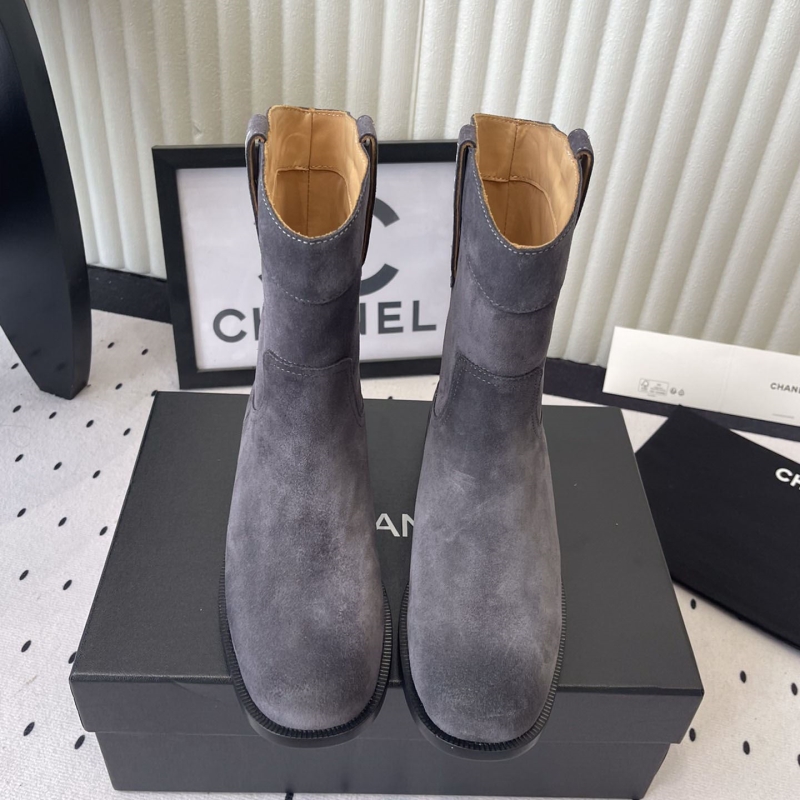 Ch**el boots
